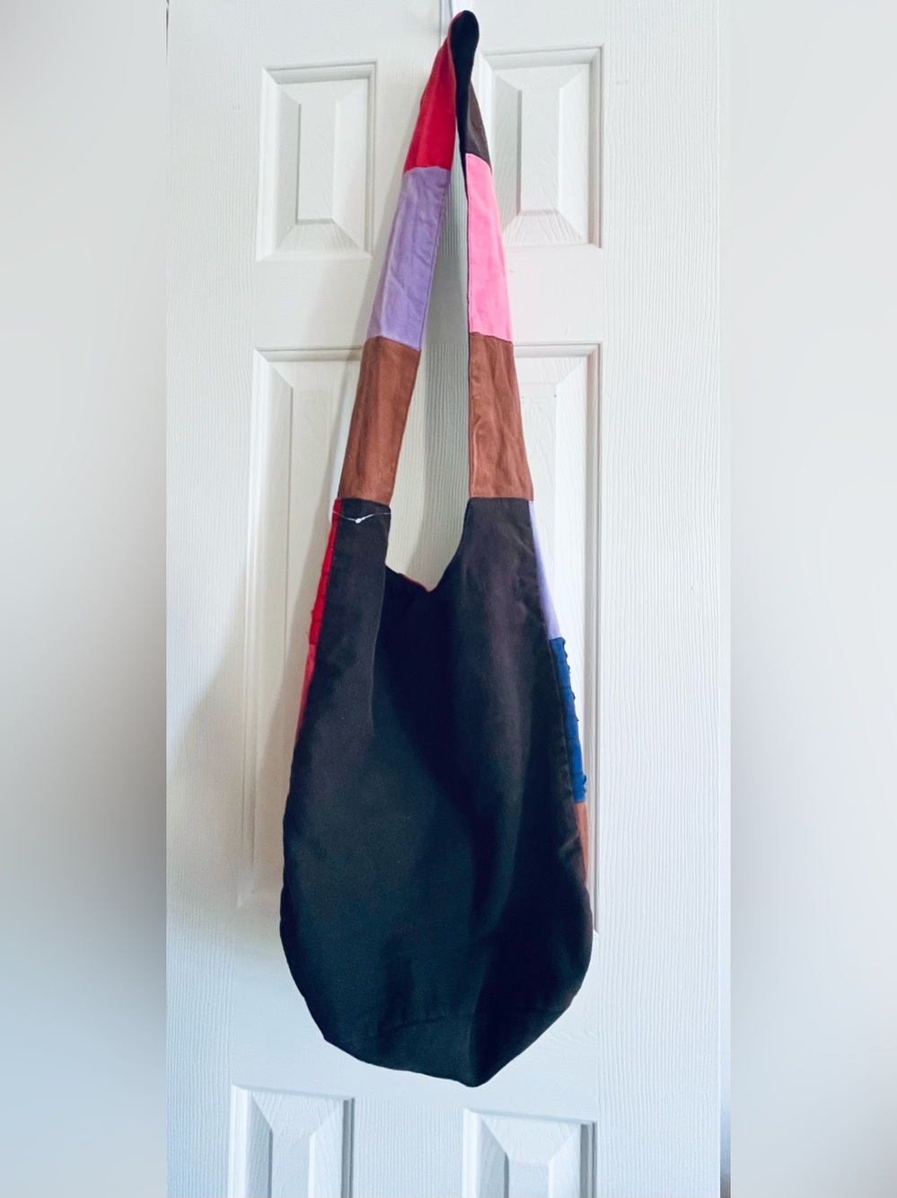Patchwork Multi-Color Elephant Embroidered Shoulder Bag - Picture 7 of 7